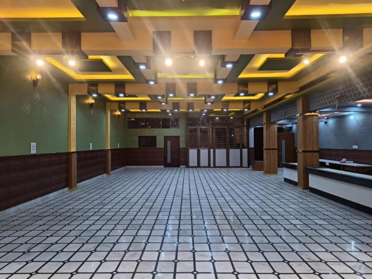 Hotel Subham Residency And Restaurant ビーカーネール エクステリア 写真