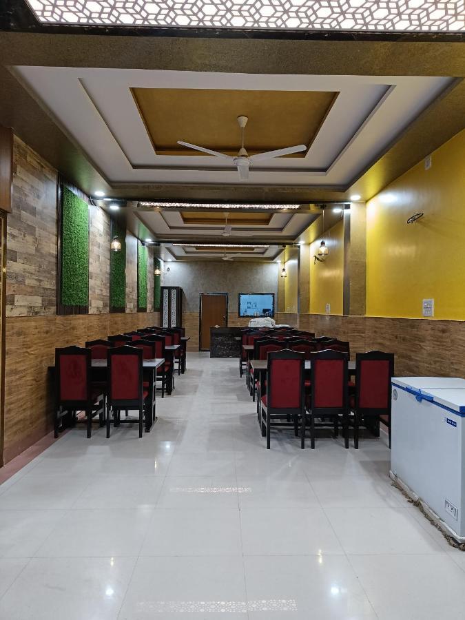 Hotel Subham Residency And Restaurant ビーカーネール エクステリア 写真