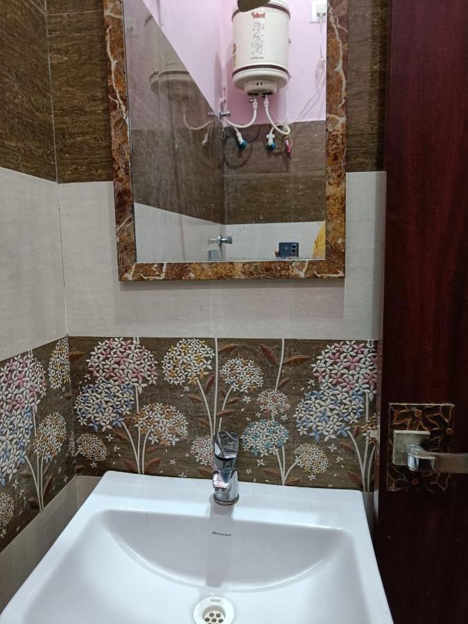 Hotel Subham Residency And Restaurant ビーカーネール エクステリア 写真